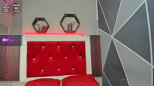 Snapshot of Karoll014 chatting on 24, 2, 2025 Karoll014 online show from 24, 2, 2025