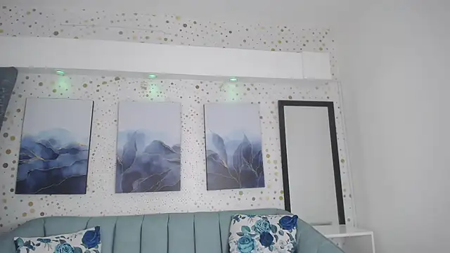 Snapshot of Tayzon_Foxxx chatting on 11, 3, 2025 Tayzon Foxxx online show from 11, 3, 2025