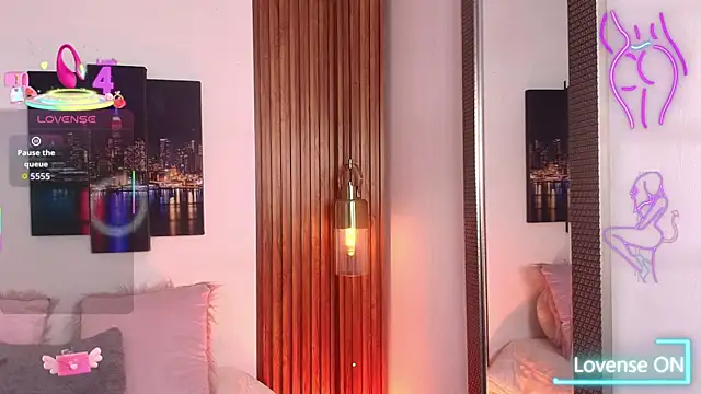 Snapshot of Tayzon_Foxxx chatting on 14, 9, 2025 Tayzon Foxxx online show from 14, 9, 2025