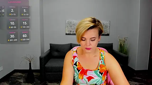 Snapshot of Julia_Wilsone chatting on 11, 9, 2025 Julia Wilsone online show from 11, 9, 2025