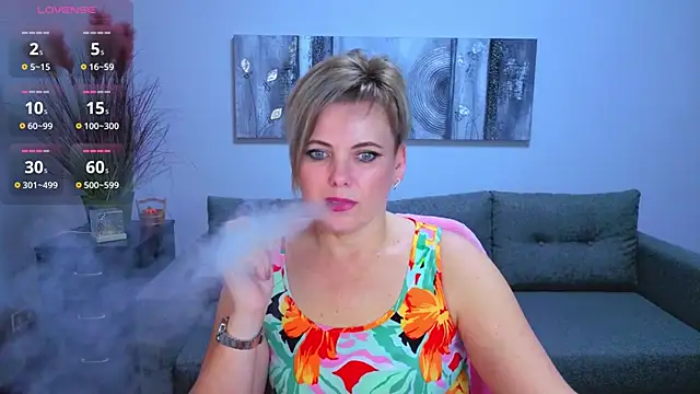 Snapshot of Julia_Wilsone chatting on 22, 11, 2025 Julia Wilsone online show from 22, 11, 2025