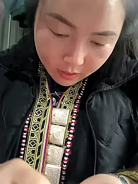 Sweetlove 77 online show from 4, 2, 2025