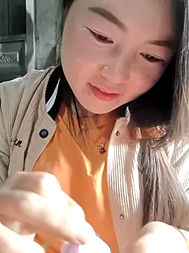 Sweetlove 77 online show from 11, 3, 2025