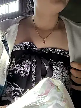 Sweetlove 77 online show from 28, 10, 2025