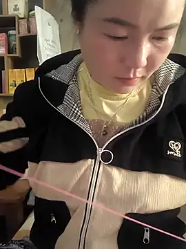 Sweetlove 77 online show from 2, 12, 2025