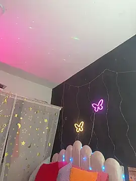 AlisonHoot69 online show from 29, 10, 2025