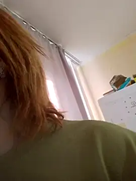 Gussie Bridie online show from 3, 11, 2025