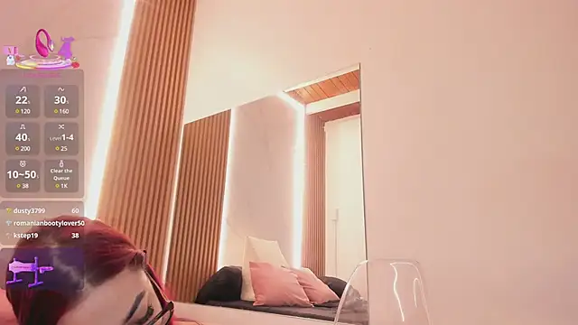 juicy led  online show from 3, 3, 2025