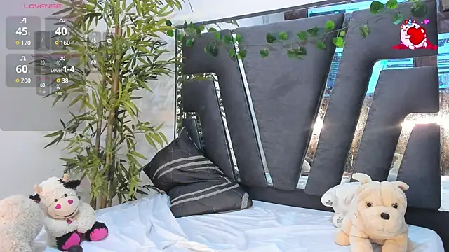 Black Rose2 online show from 1, 2, 2025