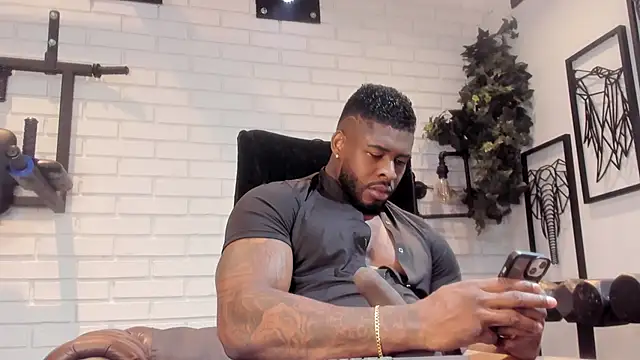 Makonneen online show from 8, 2, 2025