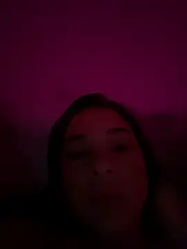 Snapshot of AprilDubois chatting on 26, 10, 2025 AprilDubois online show from 26, 10, 2025