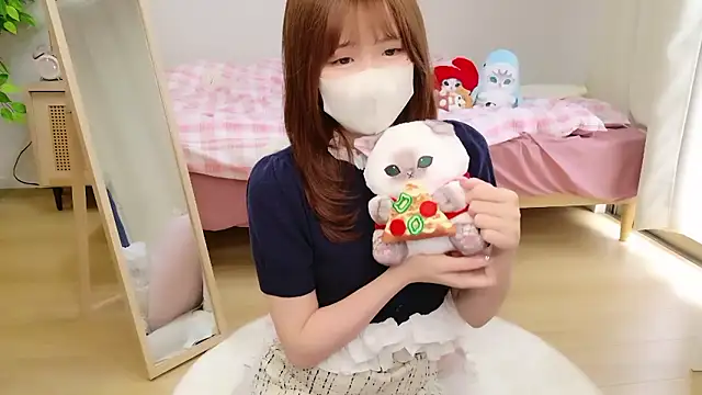 Sayuringo  online show from 5, 7, 2026