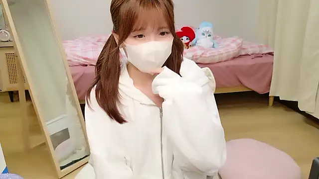 Sayuringo  online show from 11, 7, 2026