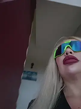 Snapshot of Lika8234 chatting on 20, 11, 2025 Lika8234 online show from 20, 11, 2025