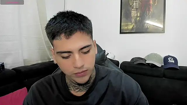 Snapshot of mad_maxxx2 chatting on 3, 11, 2025 mad maxxx2 online show from 3, 11, 2025