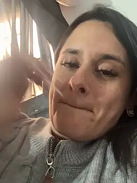 Alice milf  online show from 5, 7, 2026