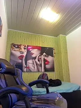 Snapshot of _luna_torres chatting on 12, 3, 2026 luna torres online show from 12, 3, 2026