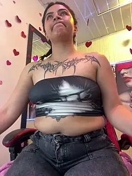 Snapshot of _luna_torres chatting on 14, 3, 2026 luna torres online show from 14, 3, 2026