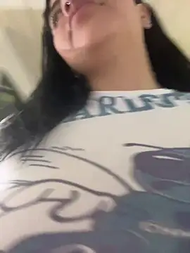 Snapshot of _luna_torres chatting on 18, 3, 2026 luna torres online show from 18, 3, 2026