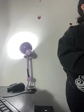  luna torres online show from 22, 7, 2026