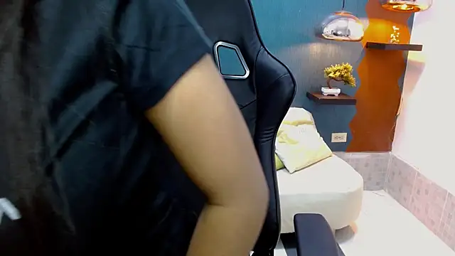 Melikasweetz online show from 20, 3, 2025