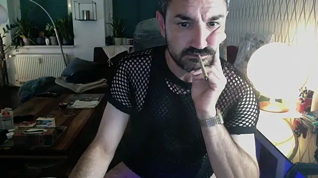 Snapshot of tomz0819 chatting on 9, 7, 2026 tomz0819 online show from 9, 7, 2026