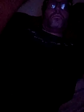 Snapshot of crazycam619 chatting on 15, 11, 2025 crazycam619 online show from 15, 11, 2025