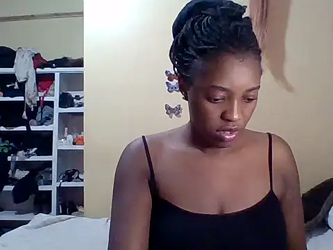 Zara Twilight online show from 29, 9, 2025