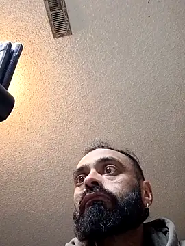 Snapshot of C8L3U chatting on 1, 3, 2026 C8L3U online show from 1, 3, 2026