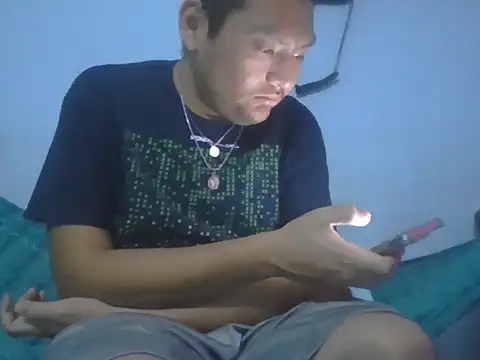 Snapshot of daniel4444Cu chatting on 24, 4, 2026 daniel4444Cu online show from 24, 4, 2026