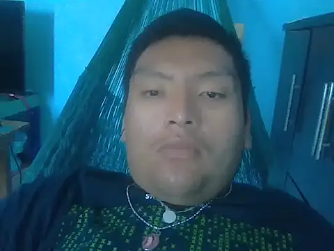 Snapshot of daniel4444Cu chatting on 27, 4, 2026 daniel4444Cu online show from 27, 4, 2026