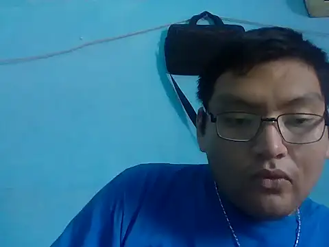 Snapshot of daniel4444Cu chatting on 4, 5, 2026 daniel4444Cu online show from 4, 5, 2026