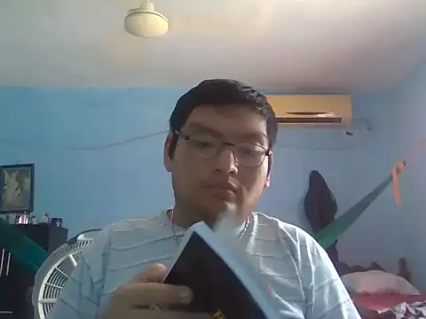 Snapshot of daniel4444Cu chatting on 3, 6, 2026 daniel4444Cu online show from 3, 6, 2026