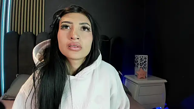 Snapshot of Nicolette_ks_ chatting on 13, 6, 2026 Nicolette ks online show from 13, 6, 2026