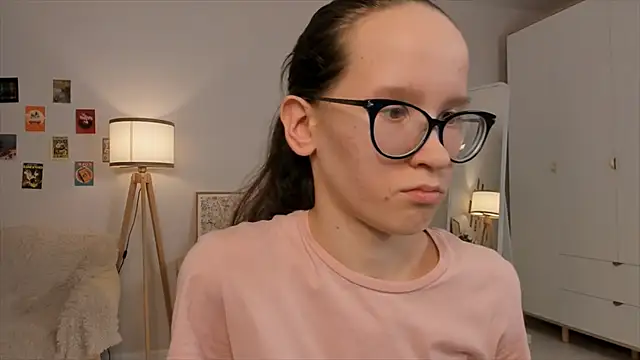 Snapshot of BettyBrowni chatting on 11, 3, 2025 BettyBrowni online show from 11, 3, 2025