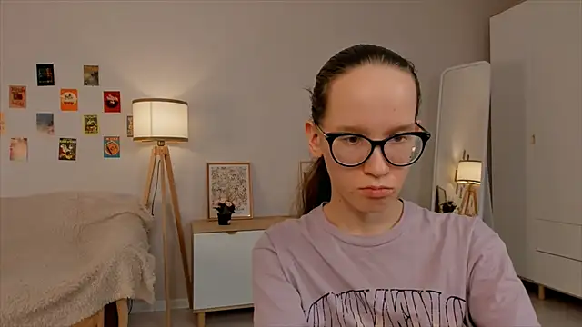 Snapshot of BettyBrowni chatting on 13, 3, 2025 BettyBrowni online show from 13, 3, 2025