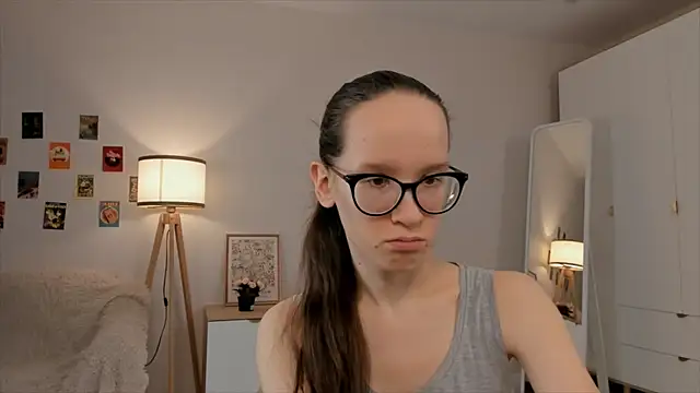 Snapshot of BettyBrowni chatting on 20, 3, 2025 BettyBrowni online show from 20, 3, 2025