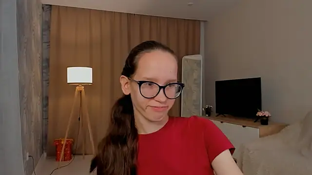 Snapshot of BettyBrowni chatting on 17, 9, 2025 BettyBrowni online show from 17, 9, 2025