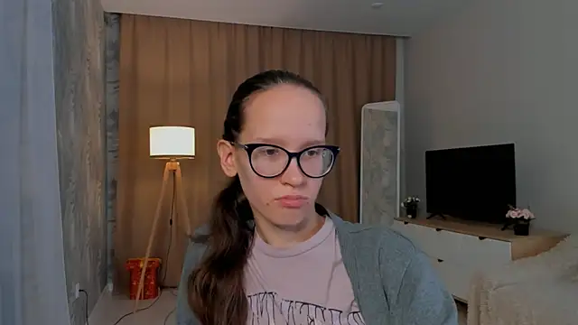 Snapshot of BettyBrowni chatting on 20, 9, 2025 BettyBrowni online show from 20, 9, 2025