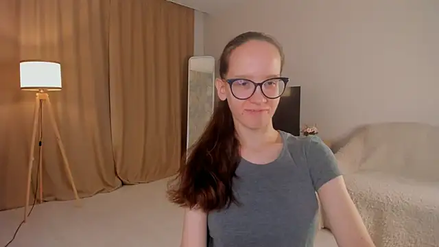 Snapshot of BettyBrowni chatting on 19, 10, 2025 BettyBrowni online show from 19, 10, 2025