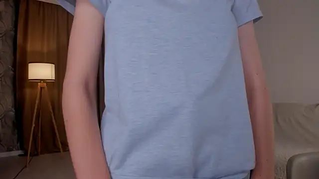 Snapshot of BettyBrowni chatting on 26, 10, 2025 BettyBrowni online show from 26, 10, 2025