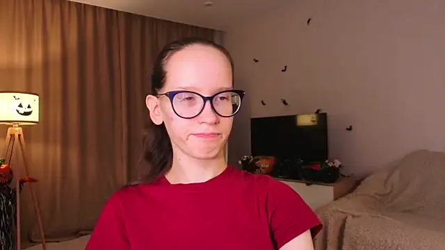 Snapshot of BettyBrowni chatting on 15, 11, 2025 BettyBrowni online show from 15, 11, 2025