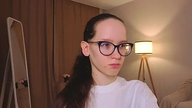 Snapshot of BettyBrowni chatting on 17, 2, 2026 BettyBrowni online show from 17, 2, 2026