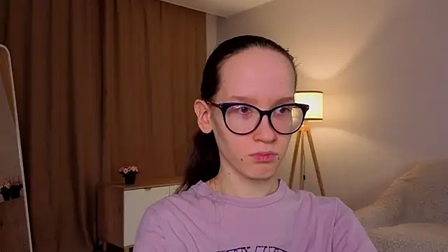 Snapshot of BettyBrowni chatting on 14, 3, 2026 BettyBrowni online show from 14, 3, 2026