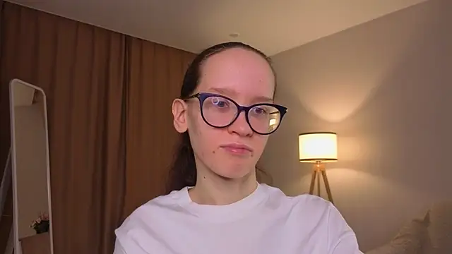 Snapshot of BettyBrowni chatting on 19, 3, 2026 BettyBrowni online show from 19, 3, 2026