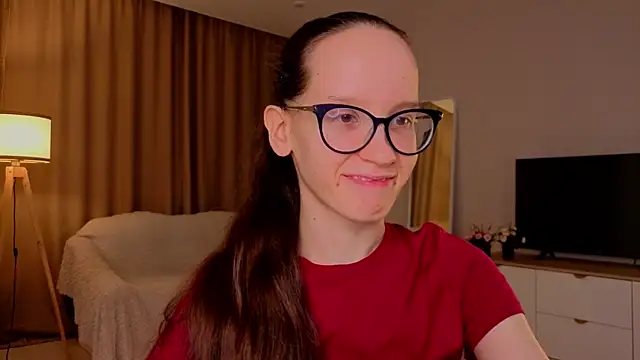 Snapshot of BettyBrowni chatting on 7, 4, 2026 BettyBrowni online show from 7, 4, 2026