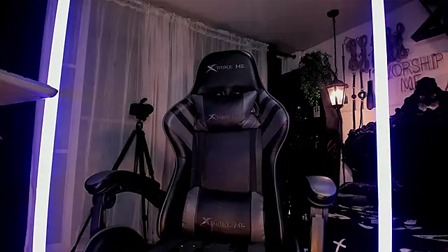 allanhurtss online show from 6, 12, 2024