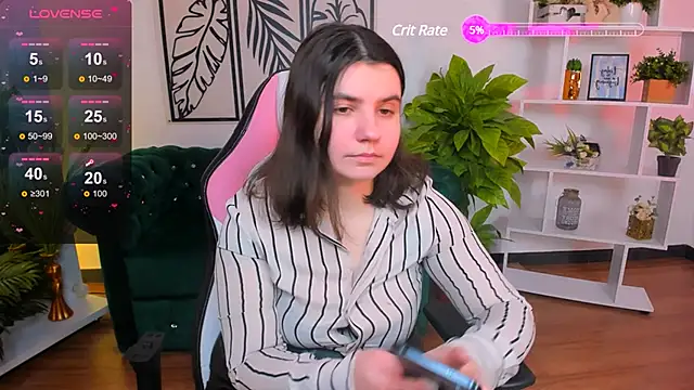 Viola  Shy online show from 10, 2, 2025