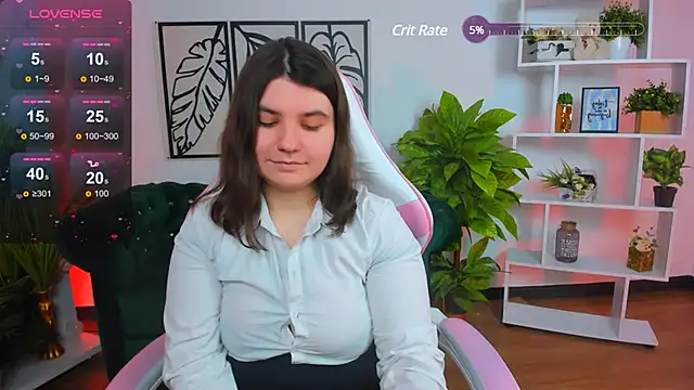 Viola  Shy online show from 6, 3, 2025