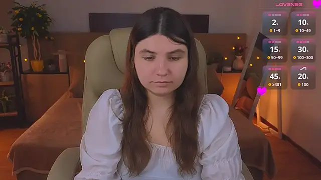 Viola  Shy online show from 5, 7, 2026